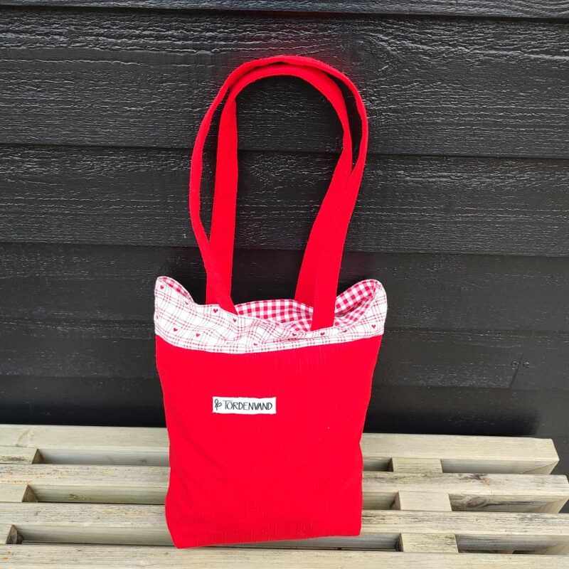 upcycled-taske-roed-3