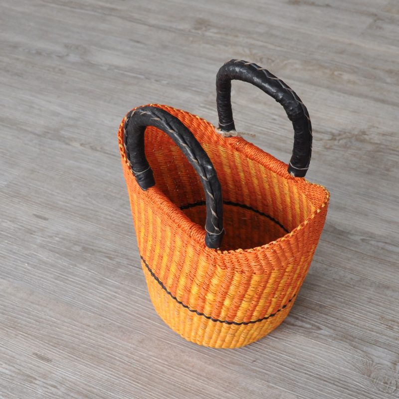 u-shape-orange u-shape-orange