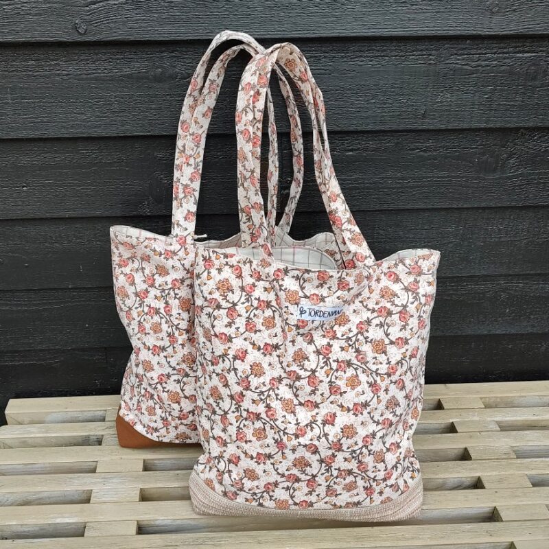 upcycled-taske-blomst2