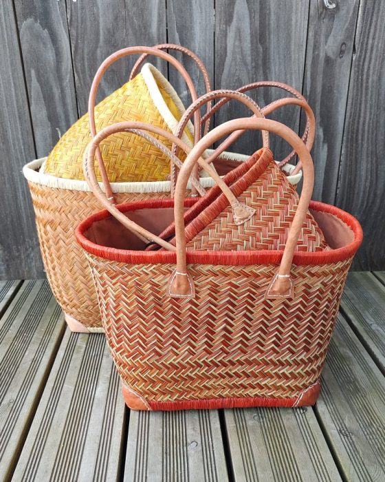 kurv-af-graes-solnedgang