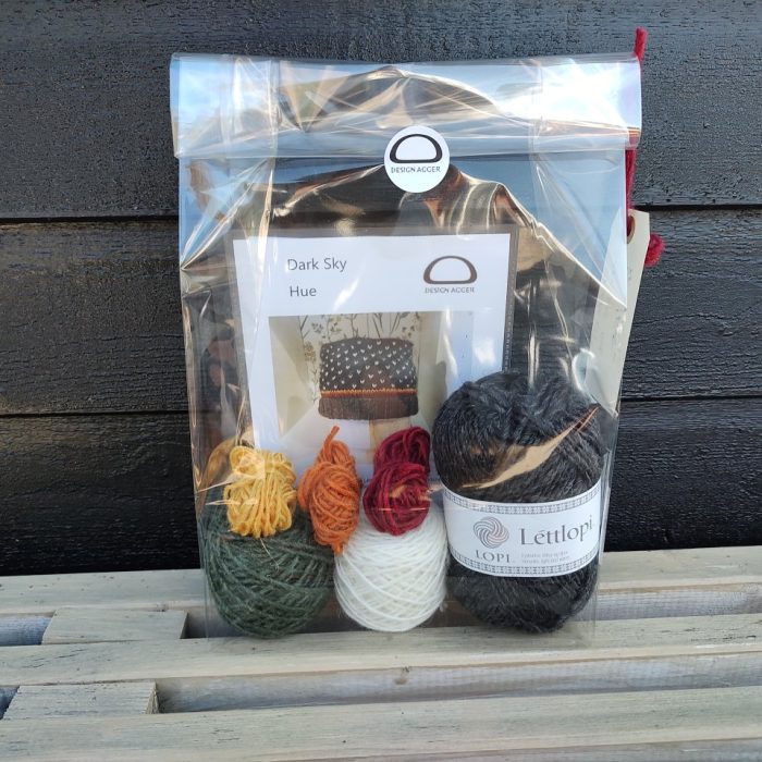 dark-sky-hue-strikkekit