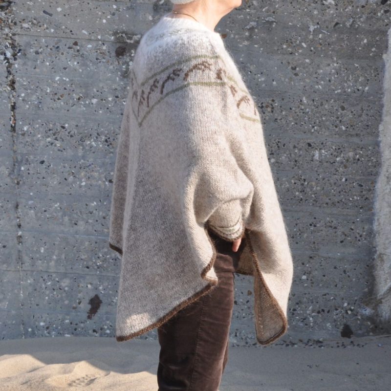 1thy-poncho-strikkeopskrift5 1thy-poncho-strikkeopskrift5