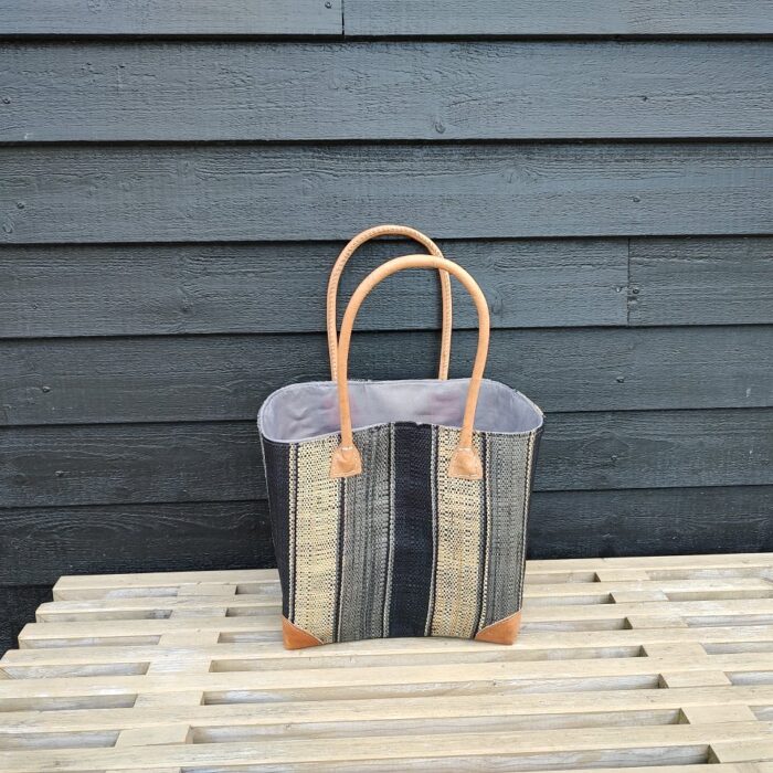 kurv-bast-vertikal-blaa-mellem