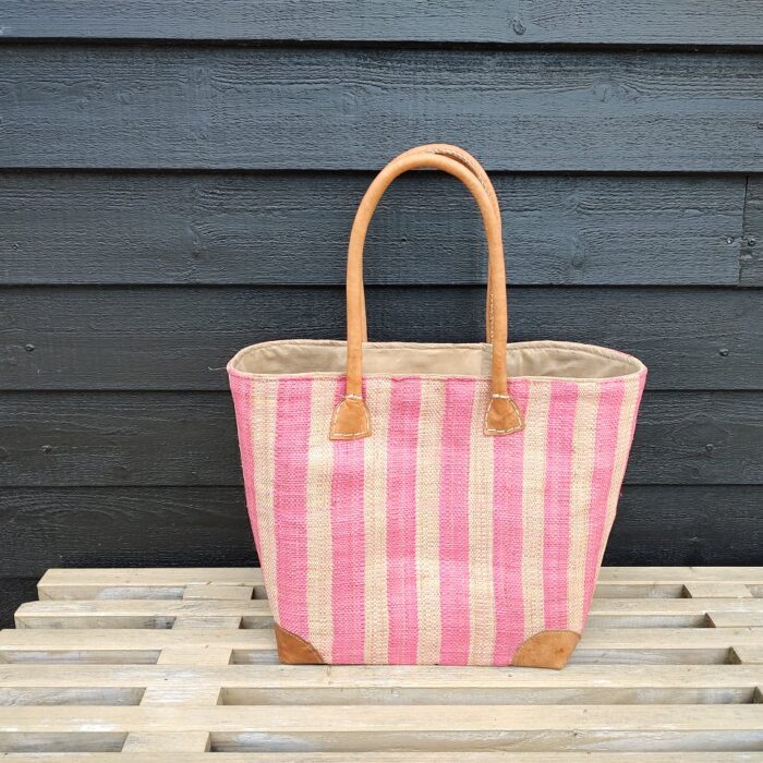 kurv-bast-vertikal-rosa-strib