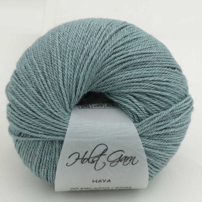 haya-05-blue-sky