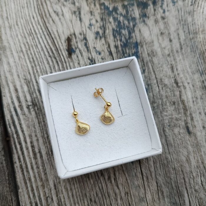 strandskal-oerestikker-forgyldt1