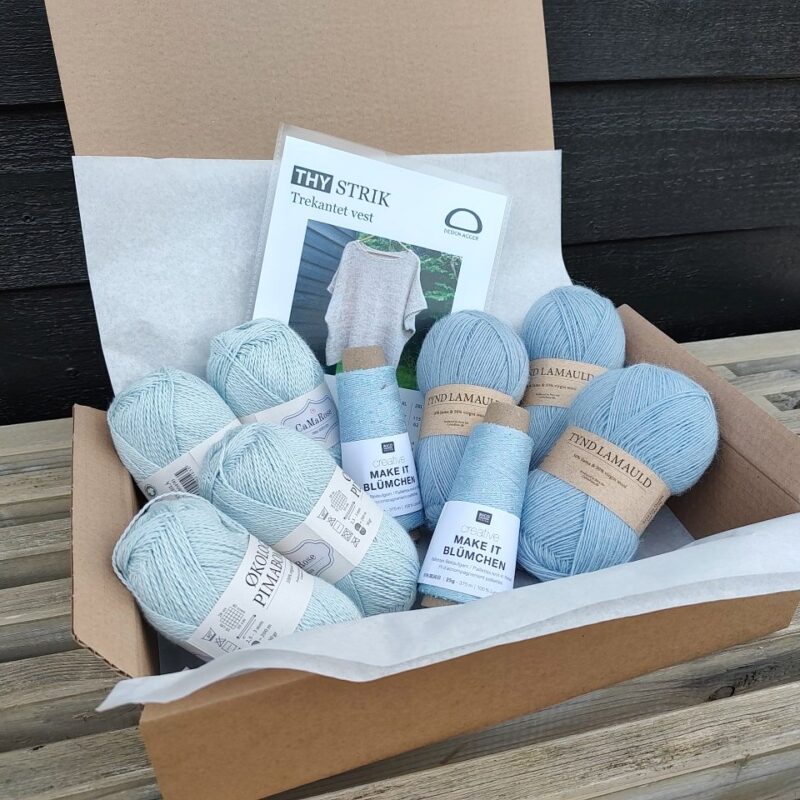 garnpakke-trekantet-vest-blaa